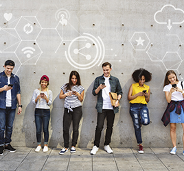 モデルキャスティング